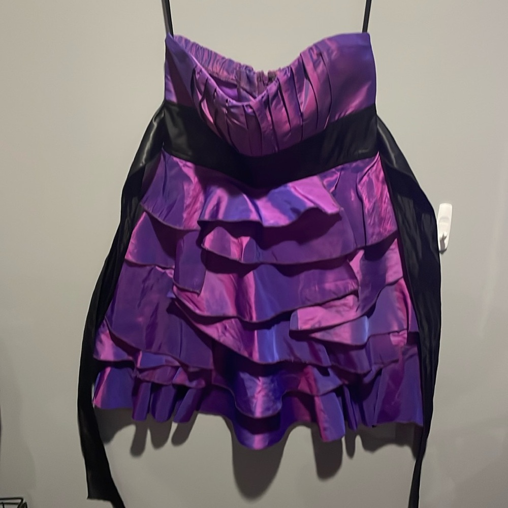 Red berry size large a beauty of purple shimmery color